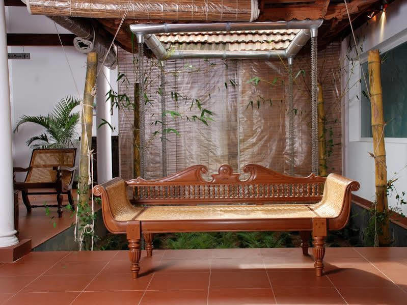 Lemon Tree Vembanad Lake Resort, Kerala Alappuzha Exterior photo